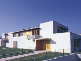 EDIFICIO RESIDENZIALE ELLERO, STUDIO DI ARCHITETTURA RAFFIN STUDIO DI ARCHITETTURA RAFFIN Modern houses
