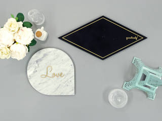 White Marble Tray & Black Marble Tray, Quantumby Inc. Quantumby Inc. مطبخ