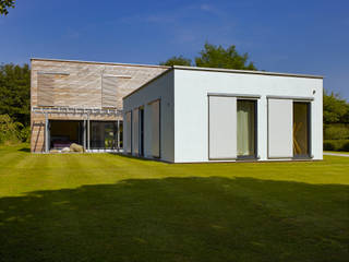 Modern Home Russell, Baufritz (UK) Ltd. Baufritz (UK) Ltd. Casas estilo moderno: ideas, arquitectura e imágenes