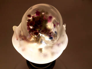 동굴전구 Cave bulb (Dried flower Ver), 글로리홀 GLORYHOLE LIGHT SALES 글로리홀 GLORYHOLE LIGHT SALES Camera da letto in stile tropicale