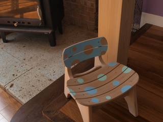 B-child chair, Loop order furniture Loop order furniture Stanza dei bambini eclettica Legno Effetto legno