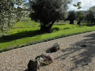 Jardim contemplativo em pedra, Atelier Jardins do Sul Atelier Jardins do Sul Vườn phong cách tối giản