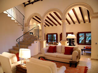 HOUSE in Majorca, Spain, aureolighting aureolighting Living room