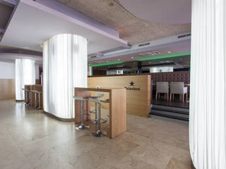 Restaurante Destino 56, MUDEYBA S.L. MUDEYBA S.L. Commercial spaces Wood effect