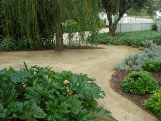 Jardim em meio rural, Atelier Jardins do Sul Atelier Jardins do Sul สวน