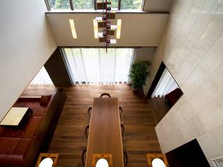 練馬のエコハウス（創エネルギーの近未来型エコハウス） , 有限会社 光設計 有限会社 光設計 Rustic style dining room