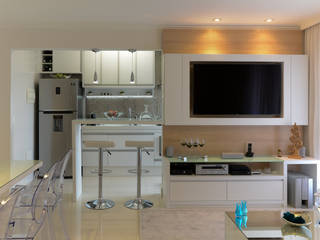 Projeto 70m² Mooca, RAFAEL SARDINHA ARQUITETURA E INTERIORES RAFAEL SARDINHA ARQUITETURA E INTERIORES Moderne Esszimmer