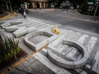 Banca CDMX, Miguel de la Torre Arquitectos Miguel de la Torre Arquitectos Modern home