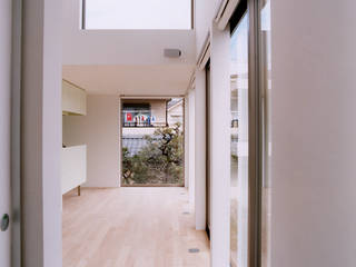 小金井の家, hamanakadesignstudio hamanakadesignstudio Salas de estilo minimalista