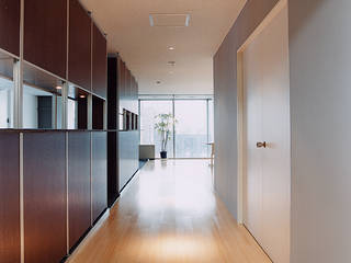 Office in Akihabara, hamanakadesignstudio hamanakadesignstudio Estudios y despachos de estilo moderno