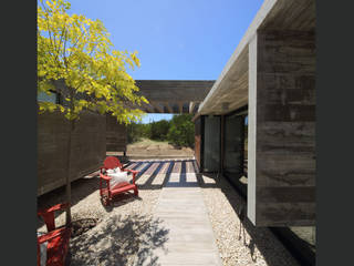 Casa S&S homify Jardines minimalistas Concreto