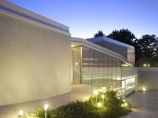 Calçada # house # 1.130, Madrid – Arquitetura Estudio Entresitio, ROC2C_Calçada Portuguesa ROC2C_Calçada Portuguesa モダンな 家 石灰岩