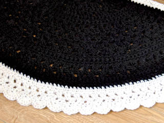 Tapis demi cercle au crochet fait main en laine epaisse blanc et noir, Ohlala Mademoiselle Ohlala Mademoiselle Kamar Bayi/Anak Klasik
