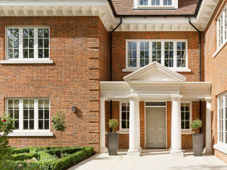 Family Home in Winchester's Sleepers Hill Classic style houses by Martin Gardner Photography Classic