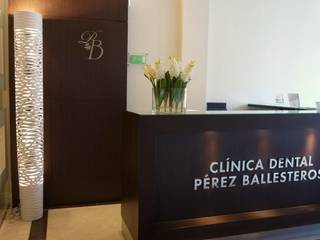 Clínica Dental Pérez Ballesteros , Tiendas On Tiendas On مساحات تجارية