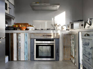 Cucina con Fantasma, Laquercia21 Laquercia21 Eclectic style kitchen