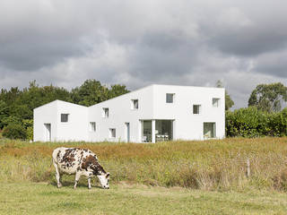 House for a Photographer, STUDIO RAZAVI ARCHITECTURE STUDIO RAZAVI ARCHITECTURE Moderne huizen