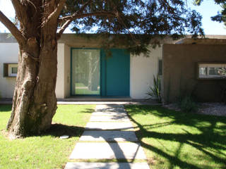 Casa Storni, Queixalós.Trull Arquitectos Queixalós.Trull Arquitectos Minimalistische Häuser