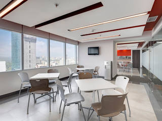 Corporativo en Reforma Diana, usoarquitectura usoarquitectura Ruang Studi/Kantor Modern