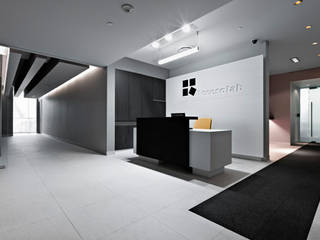 Accesolab, usoarquitectura usoarquitectura モダンデザインの 書斎