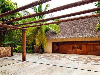 R 12, BR ARQUITECTOS BR ARQUITECTOS Tropical style walls & floors