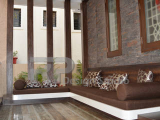 Mr Suhas Ranavde Banglow Project, RP Design Studio RP Design Studio Living room