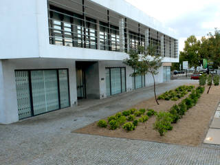 Zonas verdes em via pública, Atelier Jardins do Sul Atelier Jardins do Sul حديقة