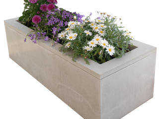 Concrete flower box "Balkonien", Betoniu GmbH Betoniu GmbH Minimalist style garden