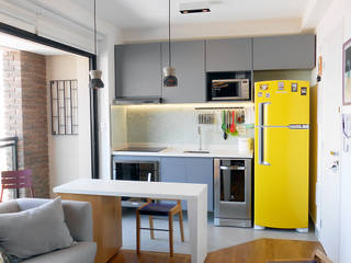 Apartamento Vila Madalena, LUB Arquitetura - Luiza Bassani LUB Arquitetura - Luiza Bassani Modern kitchen