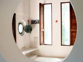 Isla Única Cartagena, Kubik Lab Kubik Lab Tropical style bedroom