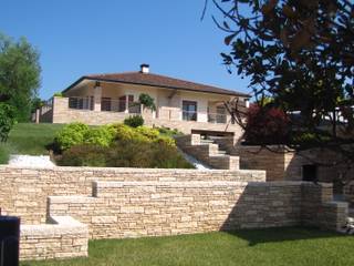 casa RL, STUDIO DI ARCHITETTURA VERGILIO BURELLO STUDIO DI ARCHITETTURA VERGILIO BURELLO Modern home Stone