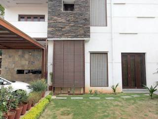 Villa Project, Bansal Interiors Bansal Interiors Modern balcony, veranda & terrace