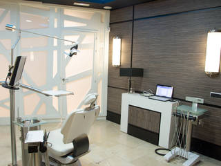 Clínica Dental Fernando Soria, Viteri/Lapeña Viteri/Lapeña Commercial spaces