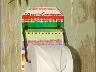 Klopapierhalter - Toilet paper holder, Trash-art Trash-art Eclectic style bathroom