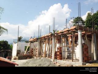 PROYECTO TAMESIS - ANTIOQUIA., NIVEL SUPERIOR taller de arquitectura NIVEL SUPERIOR taller de arquitectura Houses