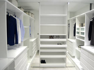 Vestidor, AG arquitectura Gorris AG arquitectura Gorris Vestidores de estilo moderno