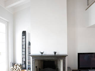 Grande attico , PAZdesign PAZdesign Modern living room White