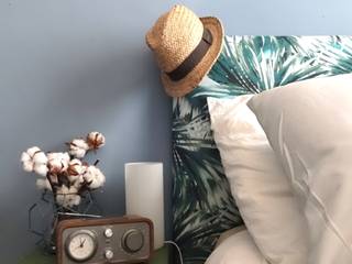 Une chambre bleue tropicale, Sarah Archi In' Sarah Archi In' Спальня в тропическом стиле Синий