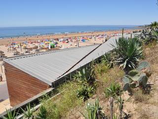 Windsurf Café . Carcavelos .Projecto de Ampliação, Pedro Ferro Alpalhão Arquitecto Pedro Ferro Alpalhão Arquitecto พื้นที่เชิงพาณิชย์