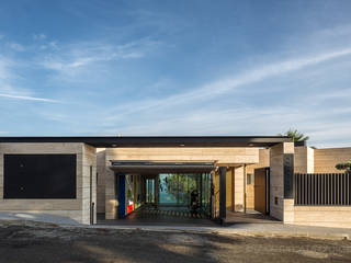 Casa Llorell, Simon Garcia | arqfoto Simon Garcia | arqfoto Modern Evler