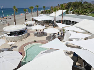 Oleaje Playa Granada Ocio y Gastronomía, Gesdipro Gesdipro Minimalistyczny balkon, taras i weranda