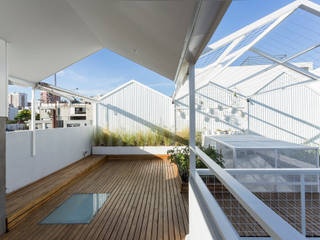 VIVIENDA UNIFAMILIAR MG, Marantz Arquitectura Marantz Arquitectura Balcones y terrazas de estilo moderno