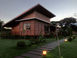 Residência P.D, Zani.arquitetura Zani.arquitetura Rustikale Häuser