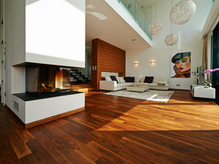Haus E, ZHAC / Zweering Helmus Architektur+Consulting ZHAC / Zweering Helmus Architektur+Consulting Modern living room Multicolored