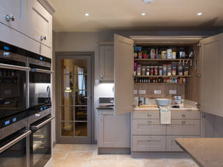 Mr & Mrs R, Sutton Green, Raycross Interiors Raycross Interiors Modern Kitchen Grey