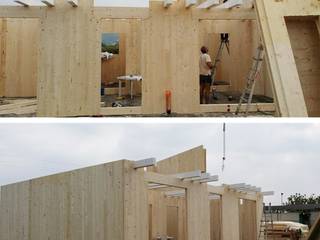 Casa in legno con struttura X Lam, provincia di Verona, WoodLab WoodLab 現代房屋設計點子、靈感 & 圖片 木頭