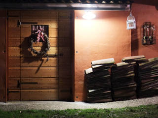 Porte anticate, Contesini Studio & Bottega Contesini Studio & Bottega Puertas y ventanas de estilo rural Madera maciza Acabado en madera