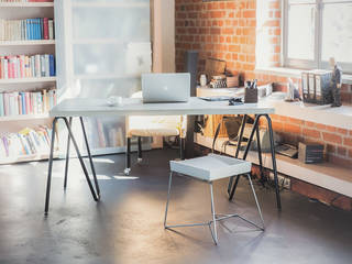 Nehmt Platz am Betontisch, BETONIU GmbH BETONIU GmbH Modern Study Room and Home Office