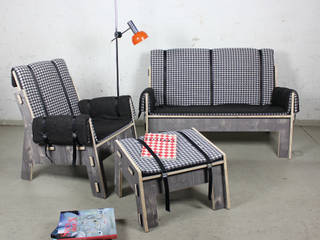 destinature - nachhaltig wohnen, Werkhaus Design + Produktion GmbH Werkhaus Design + Produktion GmbH Living roomSofas & armchairs Wood Grey