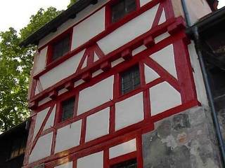 Denkmalgerechte Sanierung Turm X , Spittlertormauer Nürnberg, welschwalls.com welschwalls.com Houses